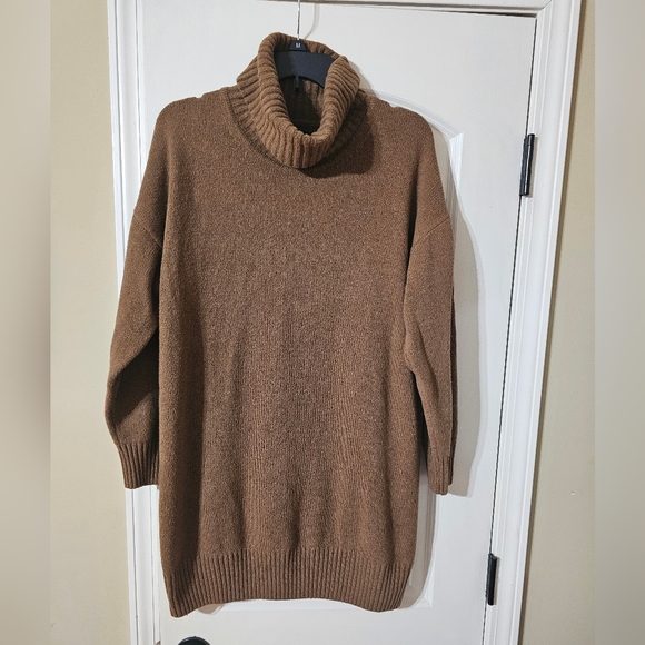 GAP Warm Brown Turtleneck Dress - Picture 1 of 4